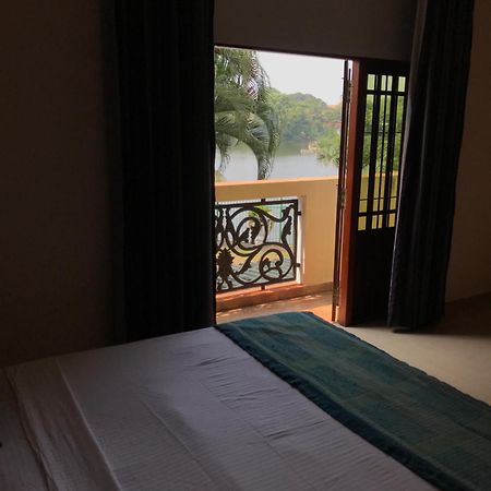 Amani Lake Resort Panadura Luaran gambar