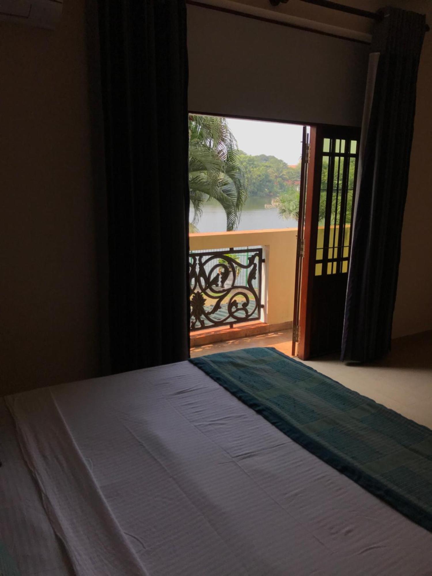 Amani Lake Resort Panadura Luaran gambar